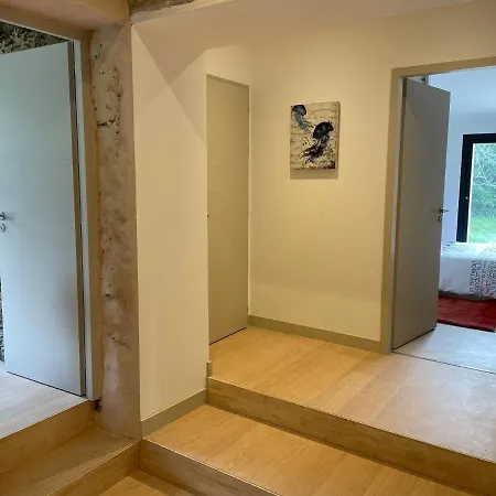 Maison En Bord De Riviere De Villa *